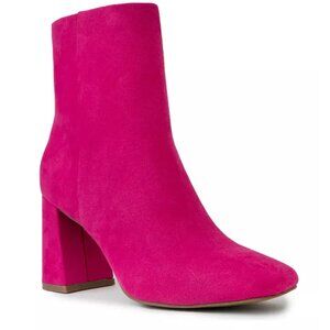 Sugar Suede Like Booties Size 6 Like NEW! 3" heels square toe